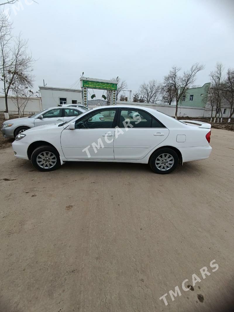 Toyota Camry 2003 - 140 000 TMT - Кёнеургенч - img 2