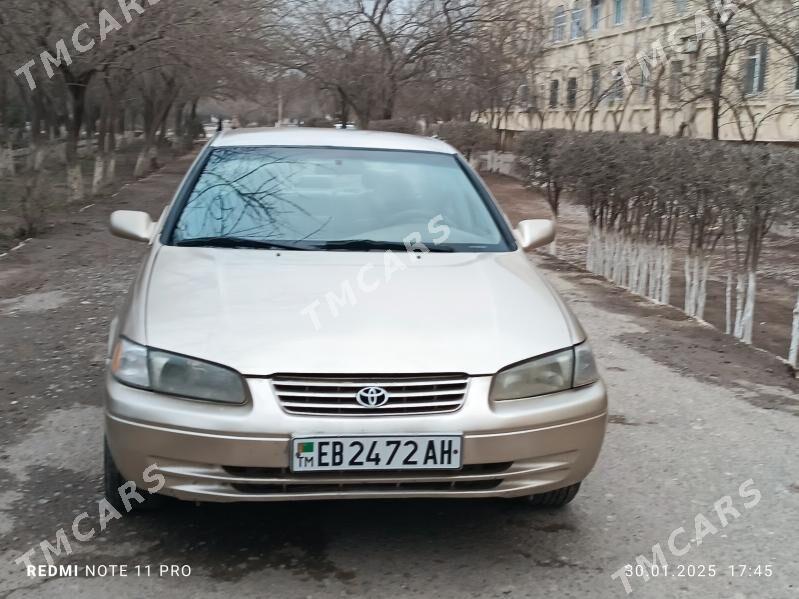 Toyota Camry 1999 - 95 000 TMT - Теджен - img 2