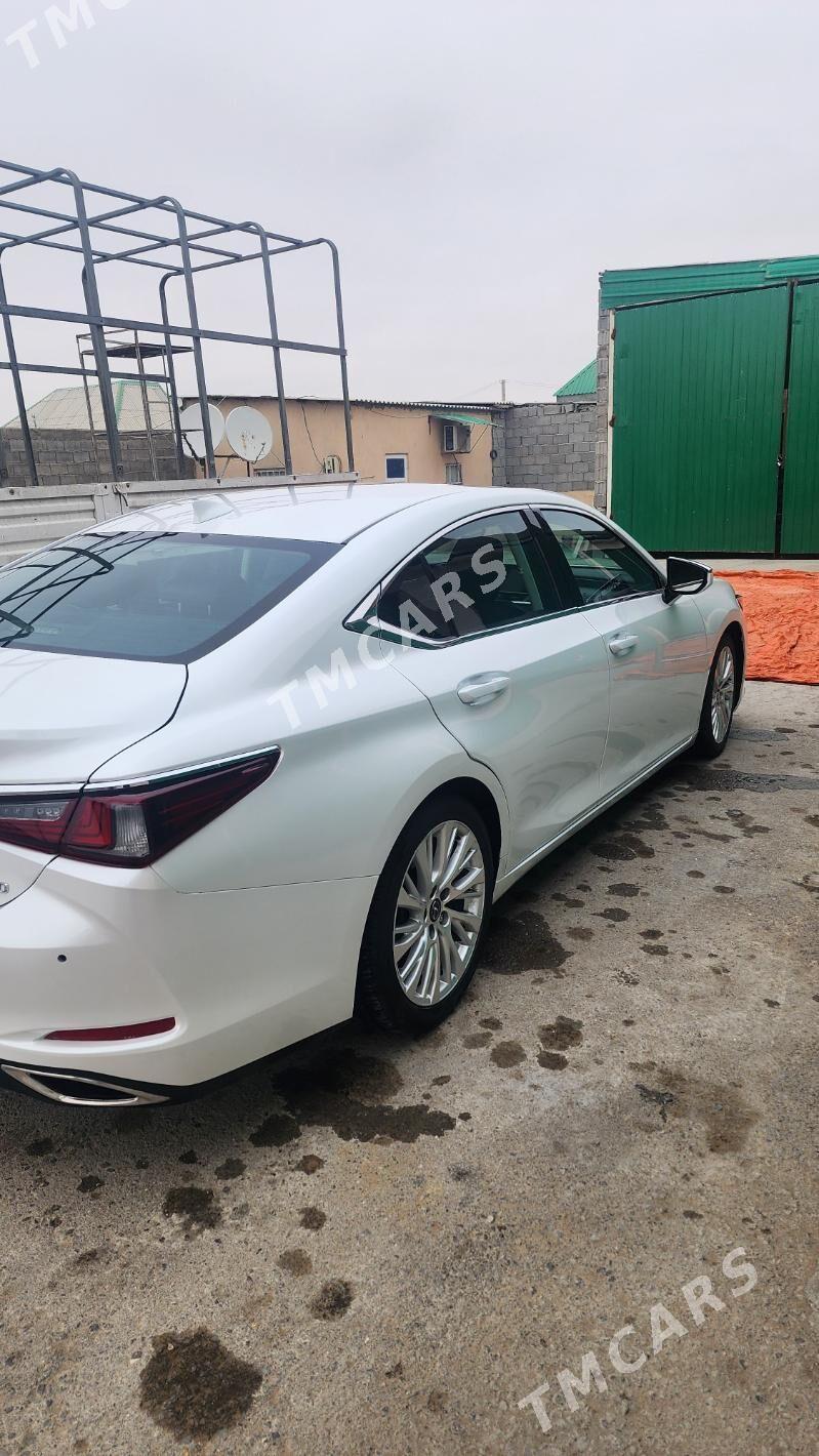 Lexus ES 350 2019 - 480 000 TMT - Büzmeýin - img 3