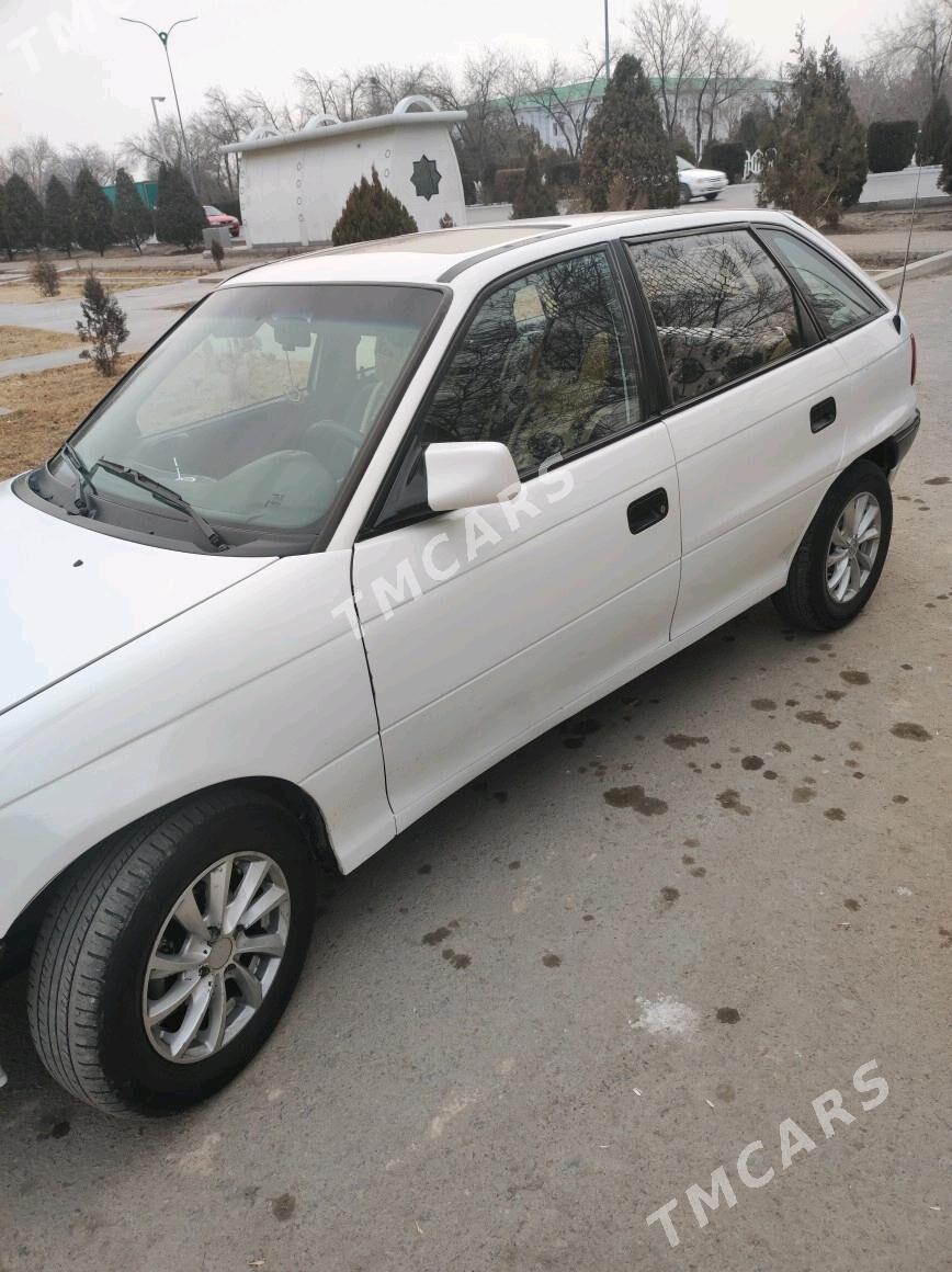 Opel Astra 1993 - 45 000 TMT - Daşoguz - img 3