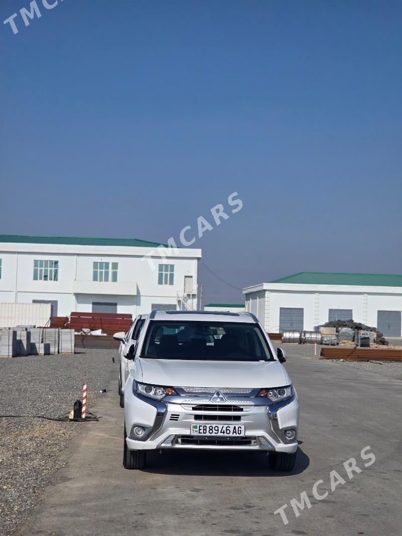 Mitsubishi Outlander 2022 - 280 000 TMT - Aşgabat - img 3