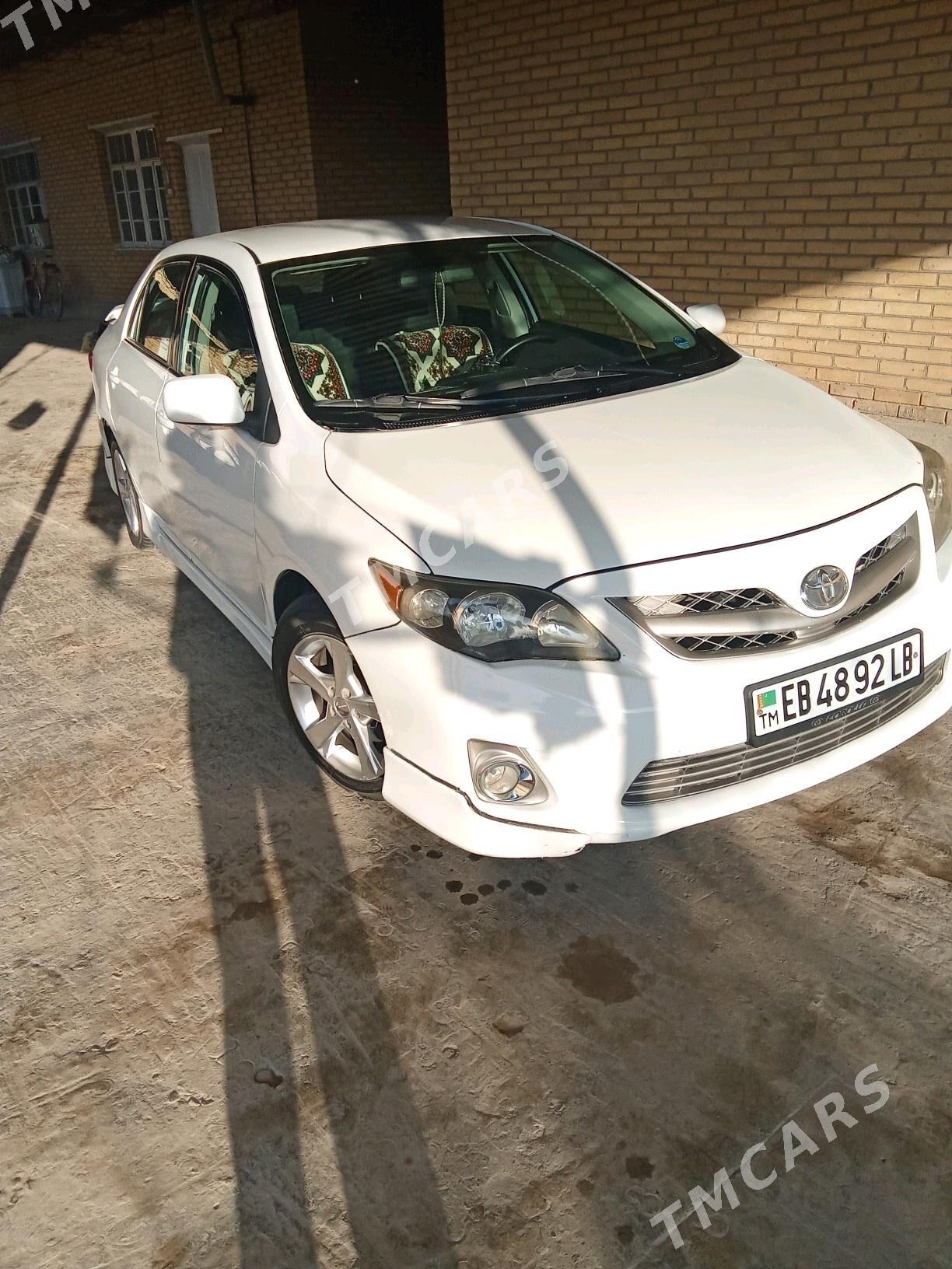 Toyota Corolla 2011 - 130 000 TMT - Саят - img 4