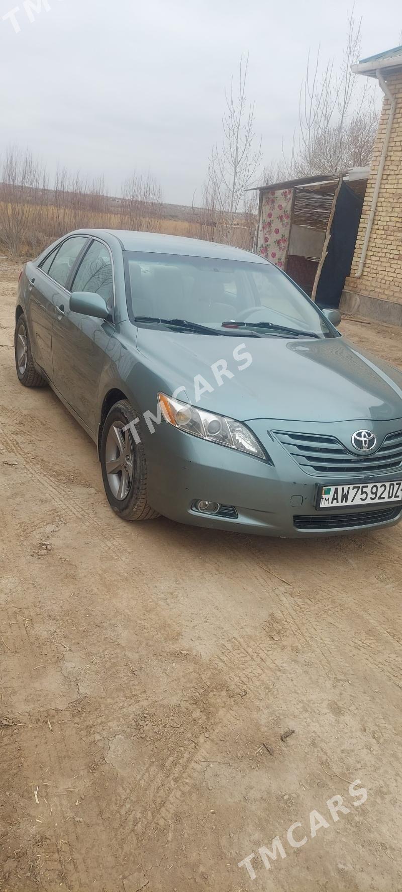 Toyota Camry 2006 - 150 000 TMT - Köneürgenç - img 2