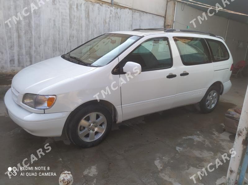 Toyota Sienna 1999 - 140 000 TMT - Мары - img 5