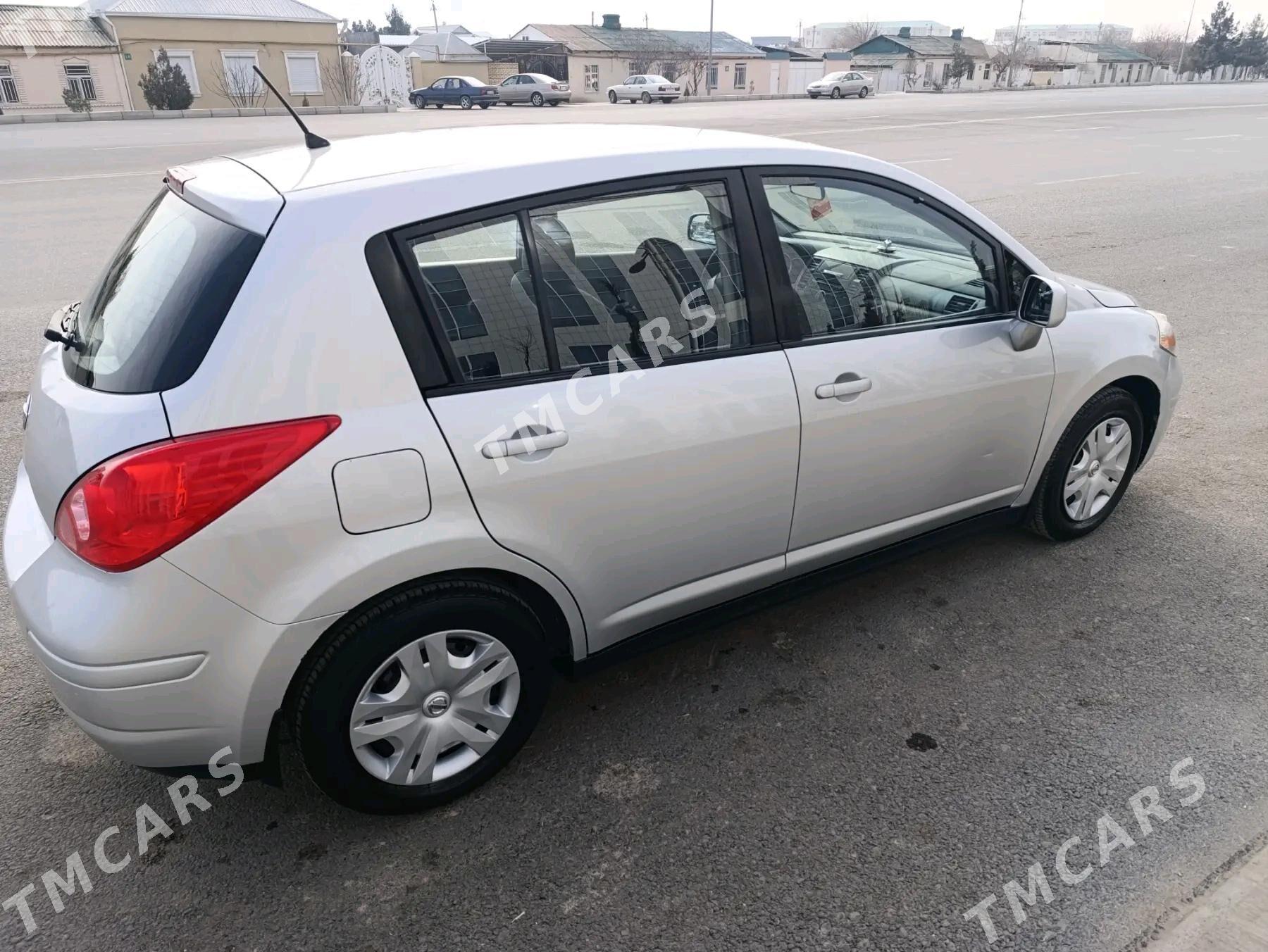 Nissan Versa 2012 - 110 000 TMT - Mary - img 6