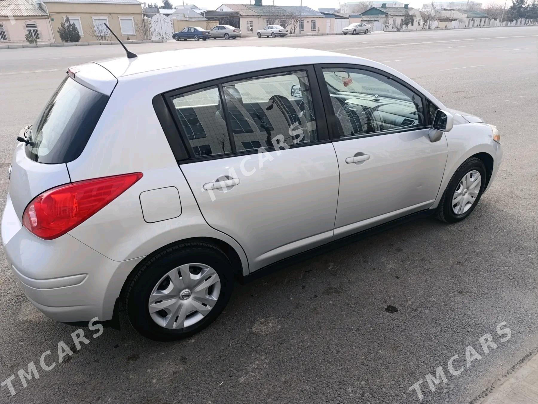 Nissan Versa 2012 - 110 000 TMT - Mary - img 7