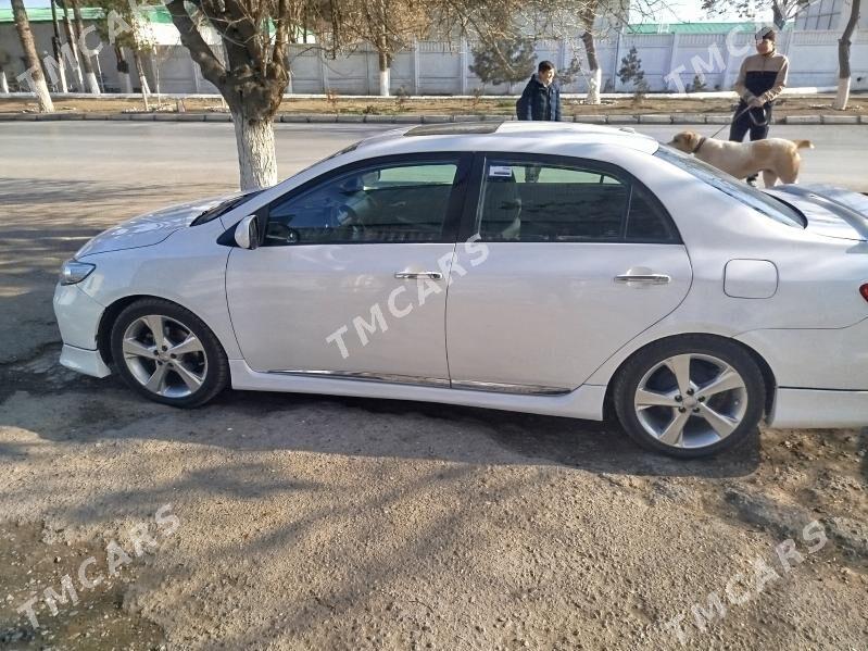 Toyota Corolla 2011 - 150 000 TMT - 11 мкр - img 4