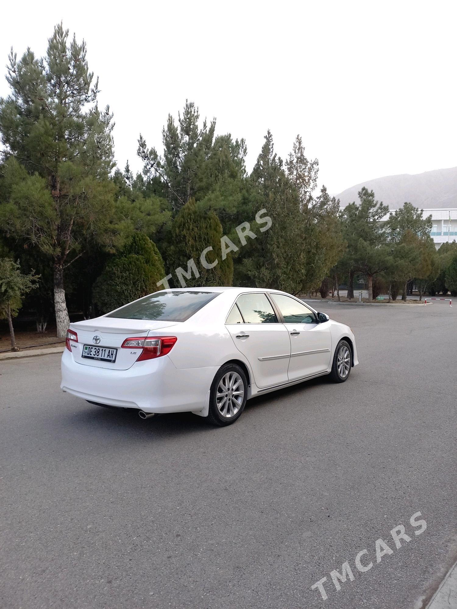 Toyota Camry 2012 - 180 000 TMT - Bäherden - img 3