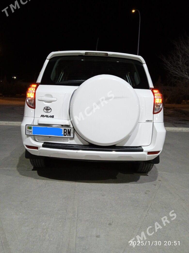 Toyota RAV4 2012 - 165 000 TMT - Балканабат - img 2