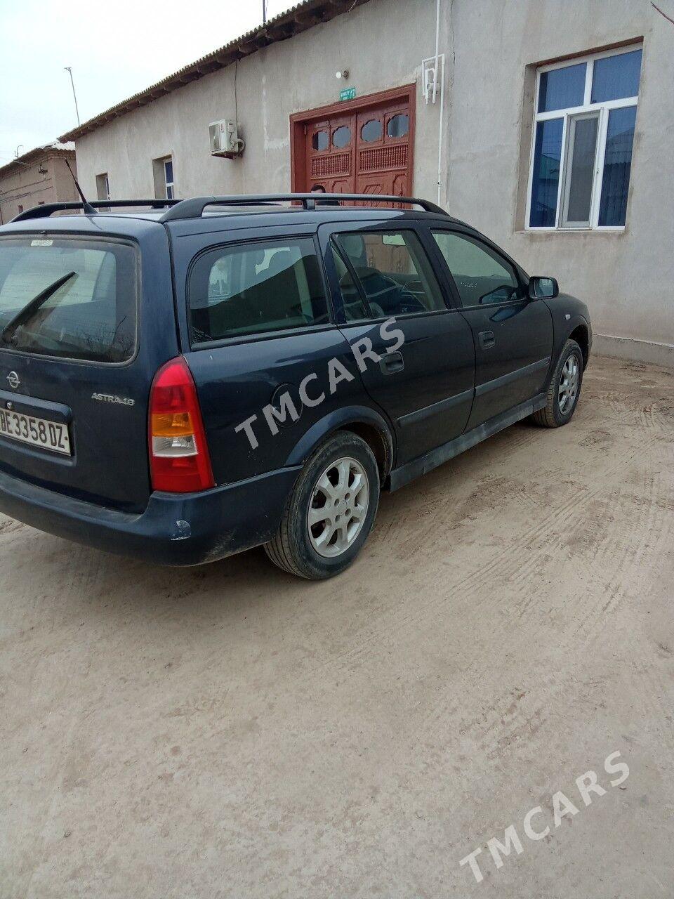 Opel Astra 2002 - 67 000 TMT - Дашогуз - img 2