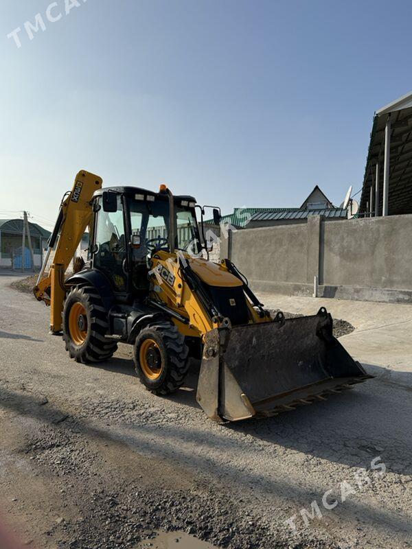 JCB 3CX ECO 2011 - 745 000 TMT - Aşgabat - img 2