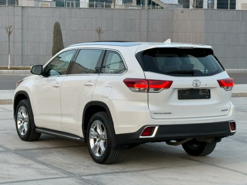 Toyota Highlander 2019 - 550 000 TMT - Aşgabat - img 6