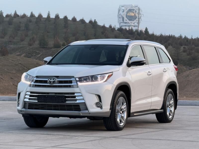 Toyota Highlander 2019 - 550 000 TMT - Aşgabat - img 3