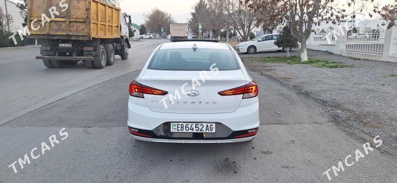 Hyundai Elantra 2019 - 245 000 TMT - Ашхабад - img 8