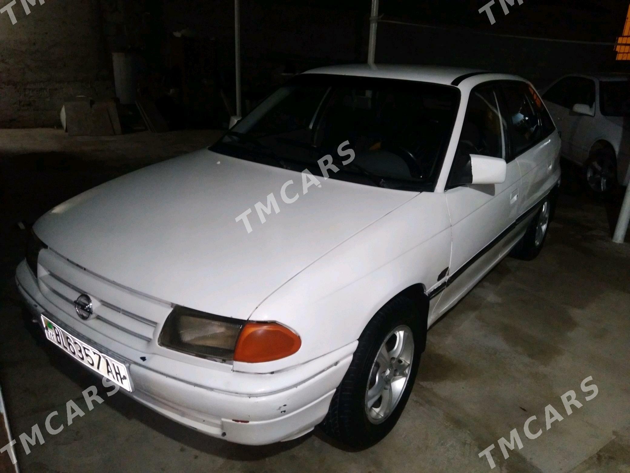 Opel Astra 1993 - 30 000 TMT - Bäherden - img 5