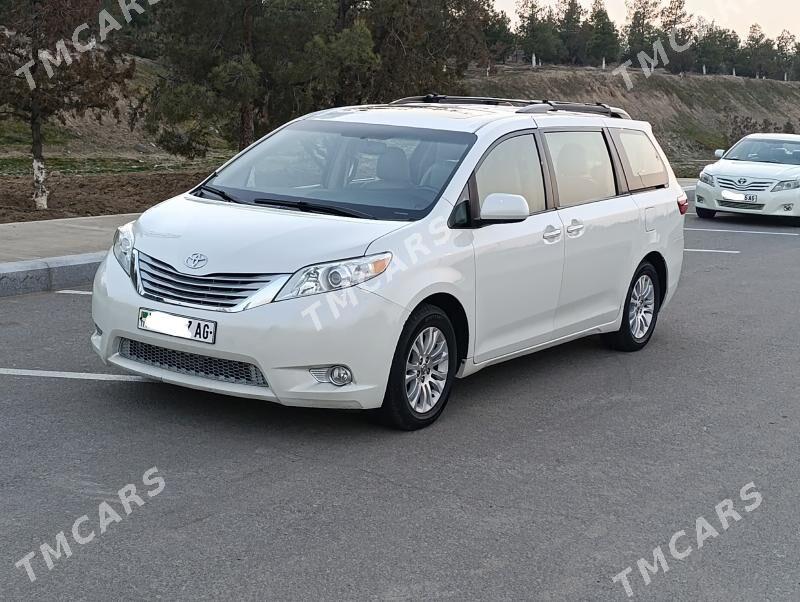 Toyota Sienna 2017 - 360 000 TMT - Ашхабад - img 4