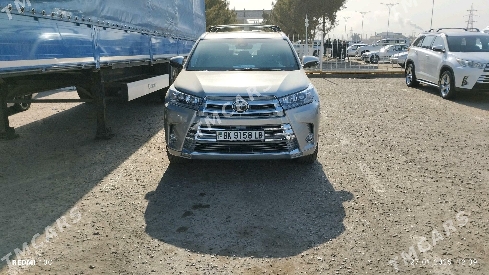 Toyota Highlander 2018 - 470 000 TMT - Туркменабат - img 2