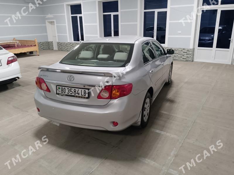 Toyota Corolla 2009 - 129 000 TMT - Туркменабат - img 3