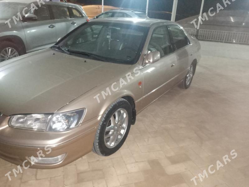 Toyota Camry 2001 - 175 000 TMT - Baýramaly - img 3