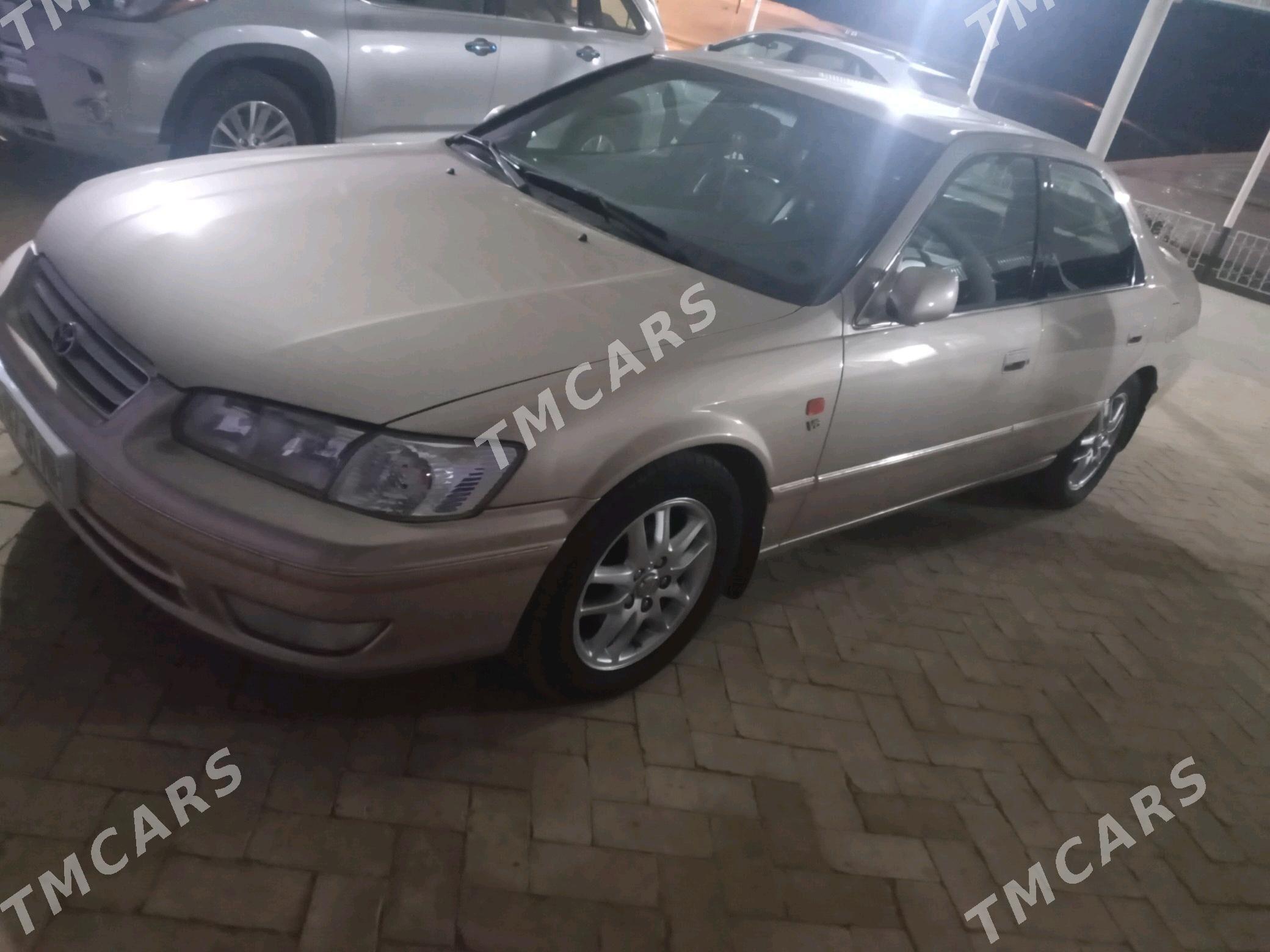 Toyota Camry 2001 - 175 000 TMT - Baýramaly - img 6