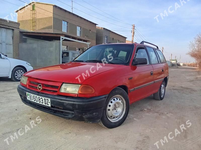 Opel Astra 1991 - 18 000 TMT - Гурбансолтан Едже - img 2