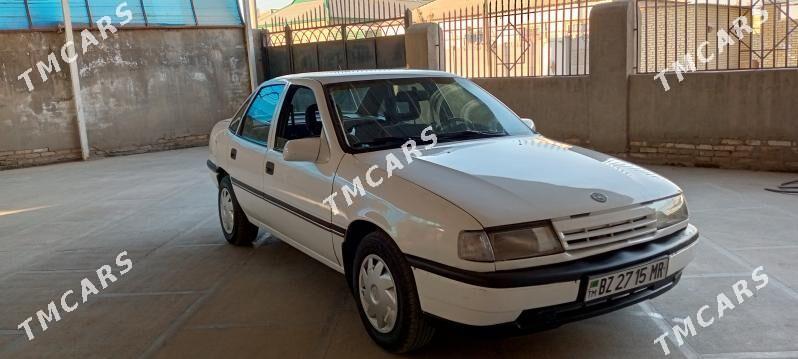 Opel Vectra 1992 - 28 000 TMT - Мары - img 4