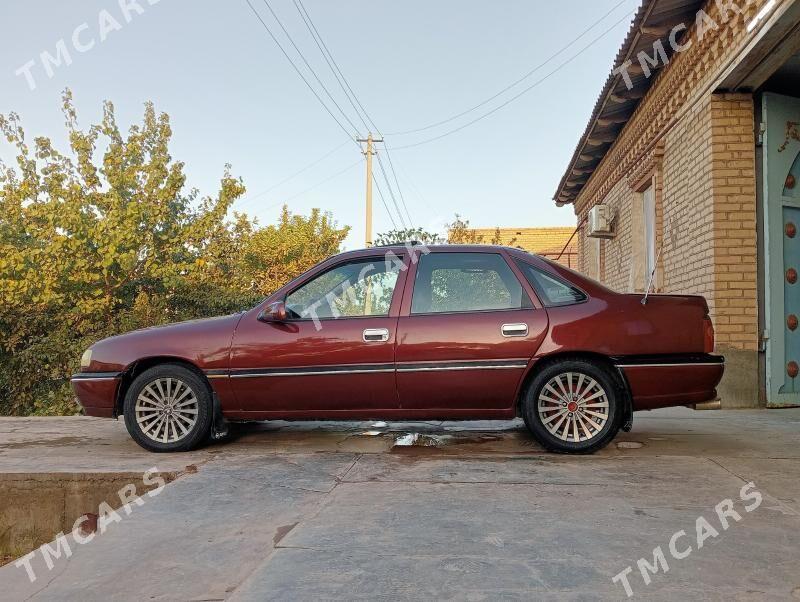 Opel Vectra 1994 - 35 000 TMT - Дянев - img 3