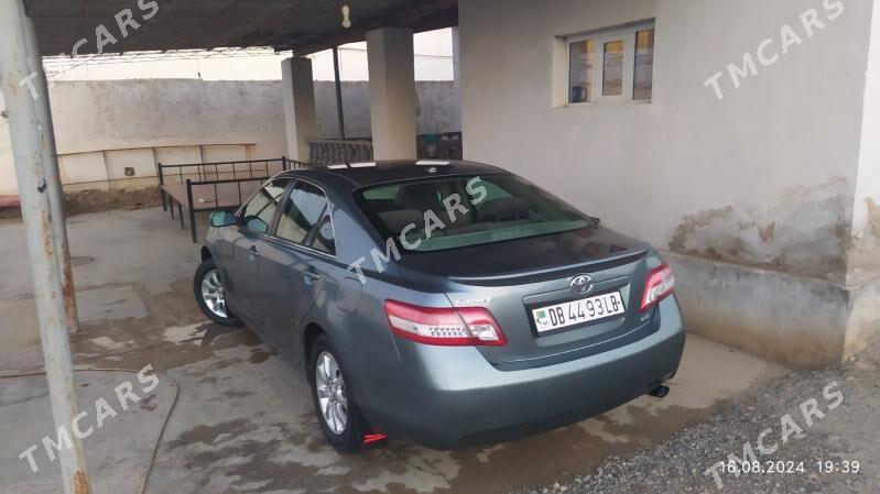 Toyota Camry 2010 - 170 000 TMT - Койтендаг - img 2