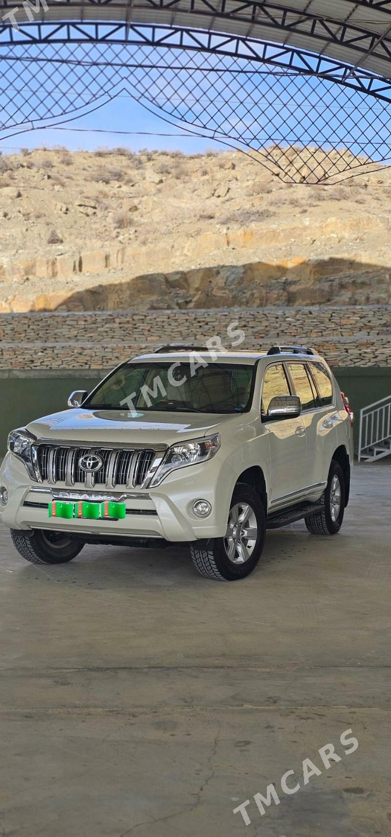 Toyota Land Cruiser Prado 2015 - 670 000 TMT - Бахарден - img 2