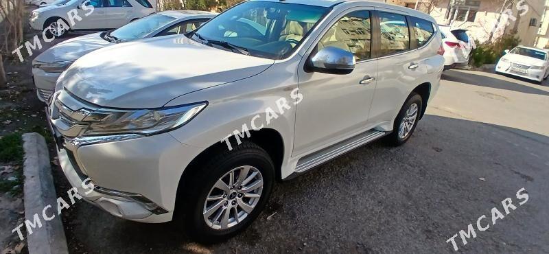 Mitsubishi Montero Sport 2019 - 360 000 TMT - Täze zaman - img 3