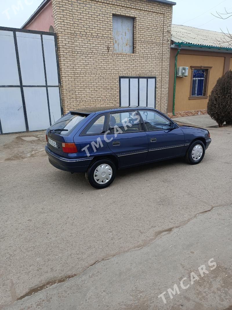 Opel Astra 1993 - 32 000 TMT - Daşoguz - img 2