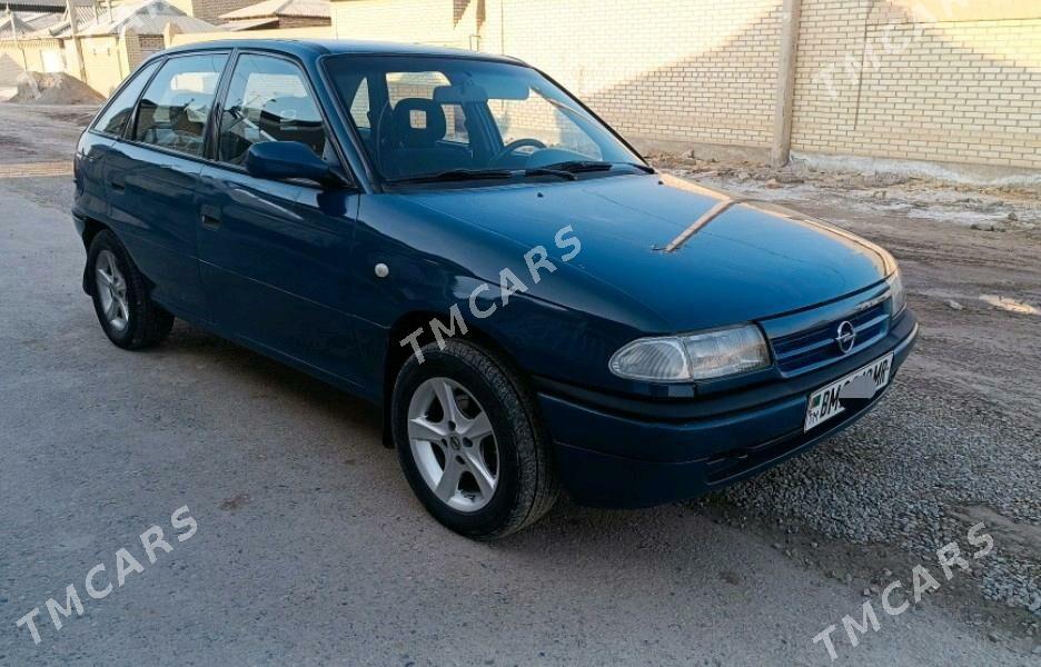 Opel Astra 1993 - 32 000 TMT - Mary - img 3