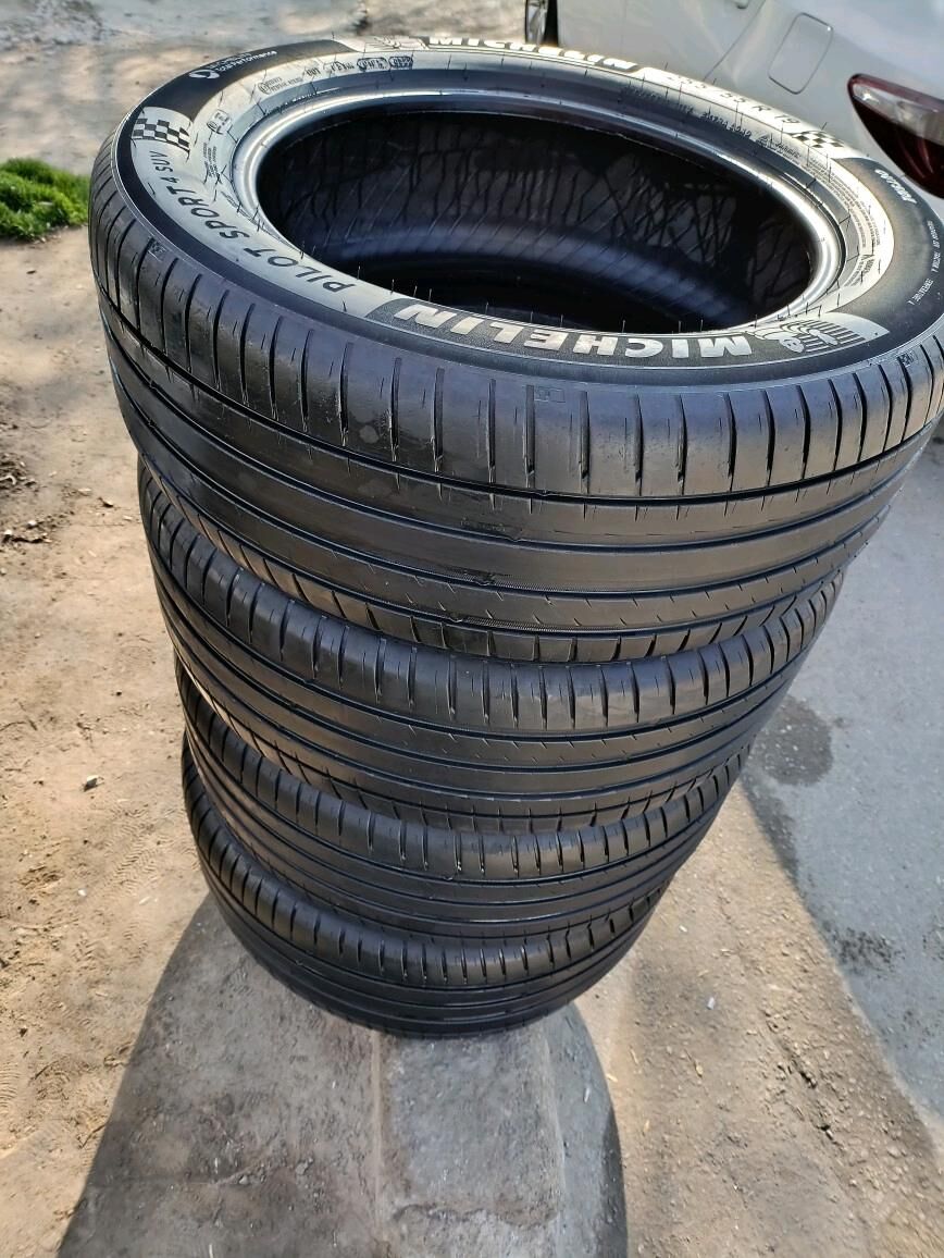 255 55 19 Michelin Pilot Teker 6 000 TMT - Bedew - img 3