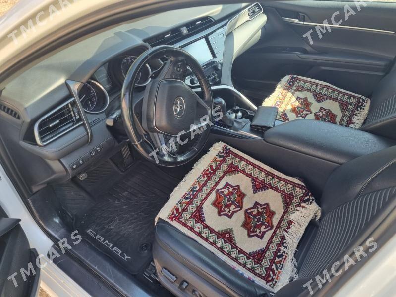 Toyota Camry 2020 - 325 000 TMT - Aşgabat - img 3