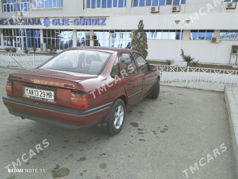 Opel Vectra 1992 - 42 000 TMT - Wekilbazar - img 4