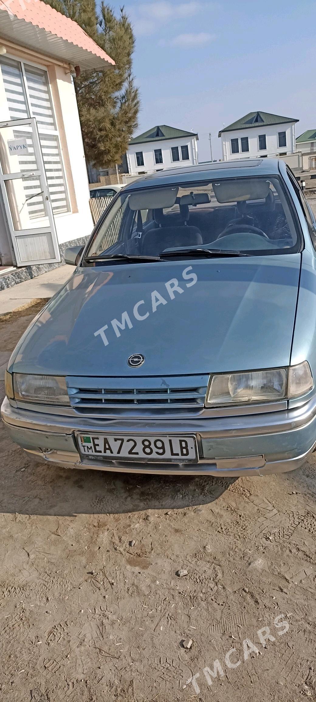 Opel Vectra 1990 - 35 000 TMT - Туркменабат - img 2