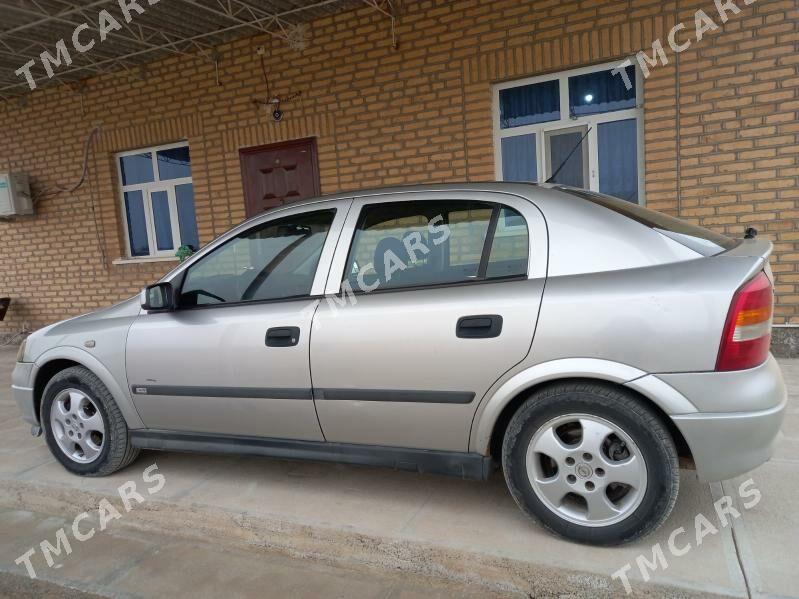 Opel Astra 2001 - 68 000 TMT - Кака - img 3