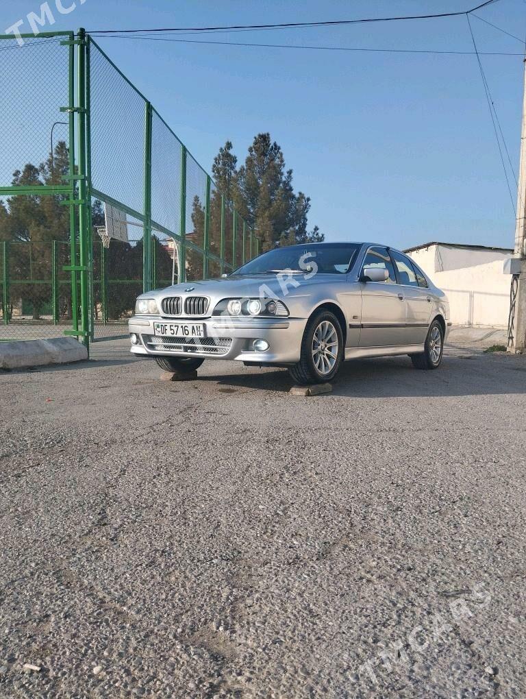 BMW E39 2000 - 110 000 TMT - Aşgabat - img 3