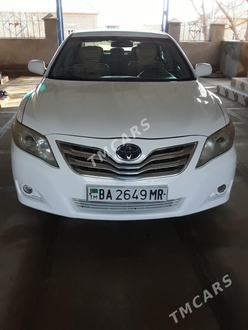 Toyota Camry 2010 - 160 000 TMT - Векильбазар - img 3