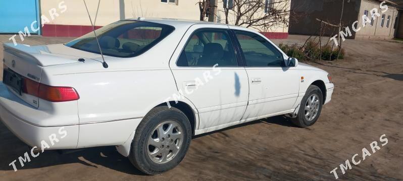 Toyota Camry 1999 - 120 000 TMT - Халач - img 5