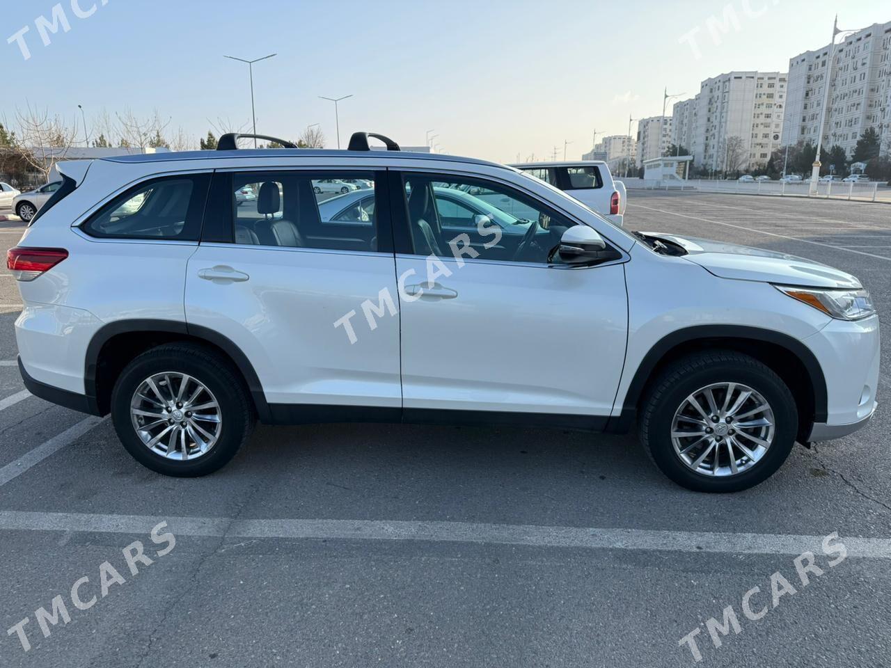 Toyota Highlander 2019 - 440 000 TMT - Aşgabat - img 6