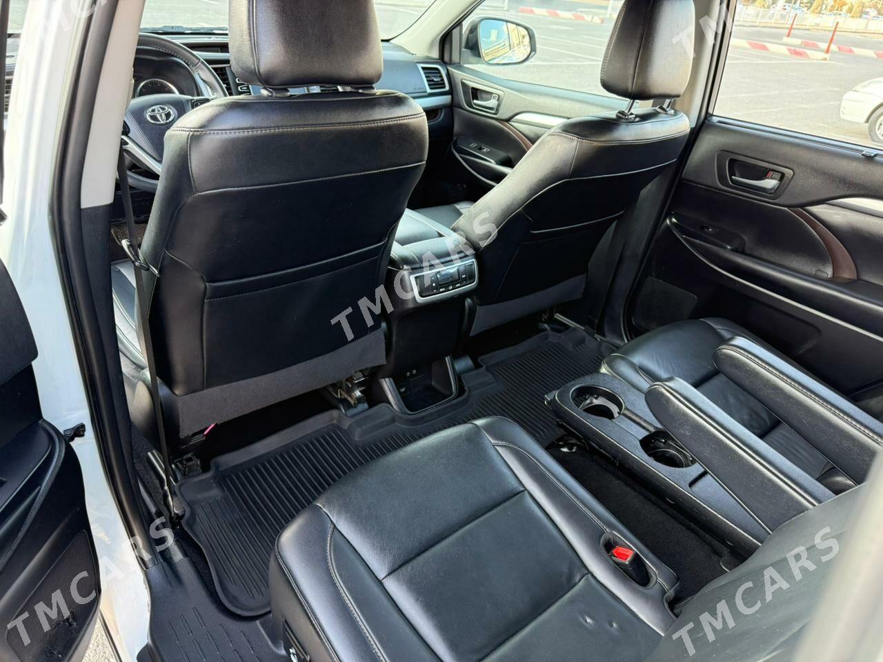 Toyota Highlander 2019 - 440 000 TMT - Aşgabat - img 4