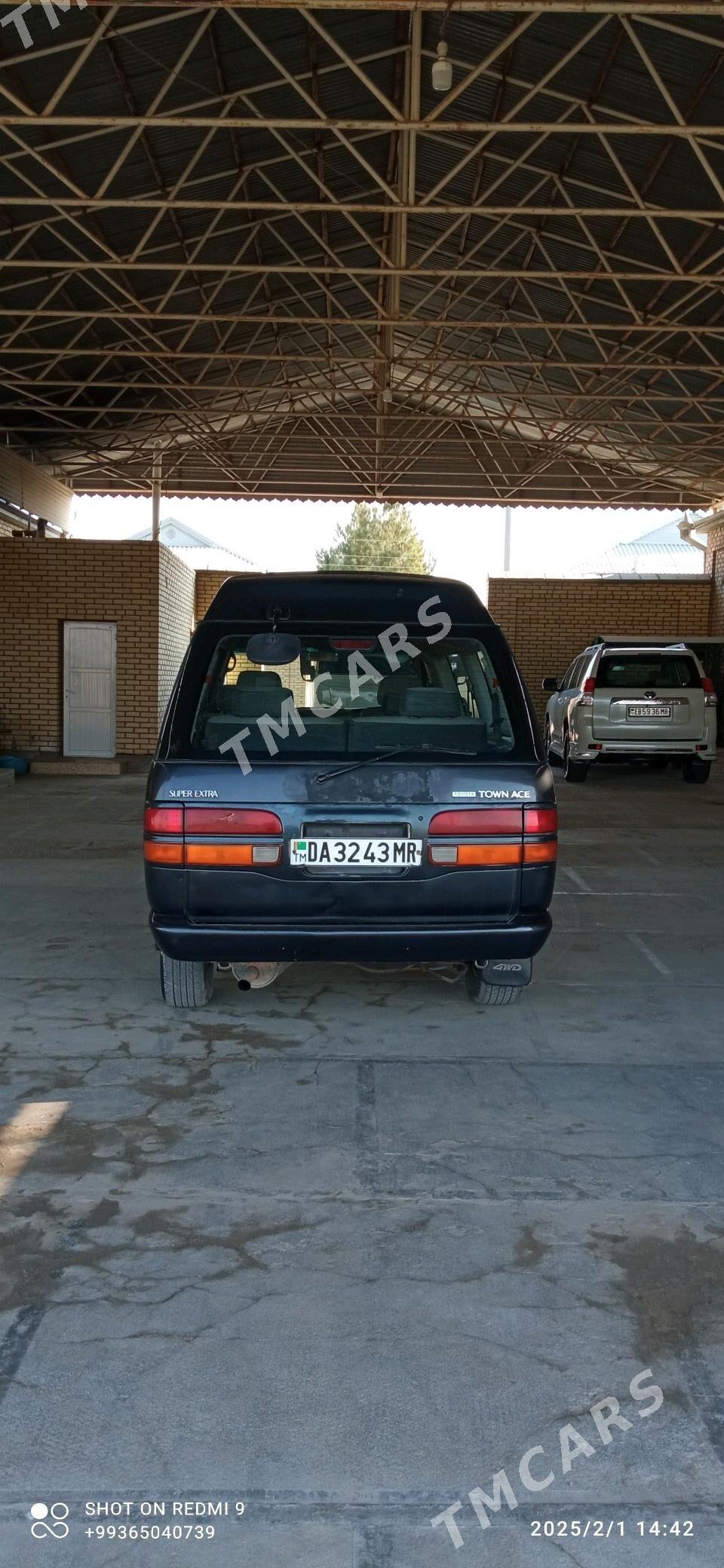 Toyota Town Ace 1992 - 55 000 TMT - Мары - img 6