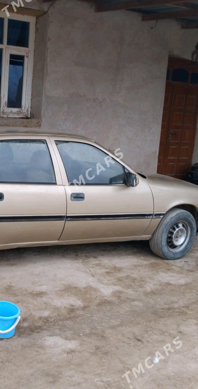 Opel Vectra 1991 - 19 000 TMT - Акдепе - img 2