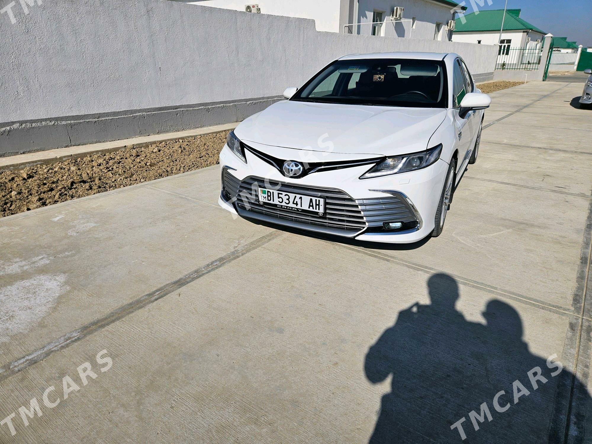 Toyota Camry 2018 - 248 000 TMT - Гёкдепе - img 2