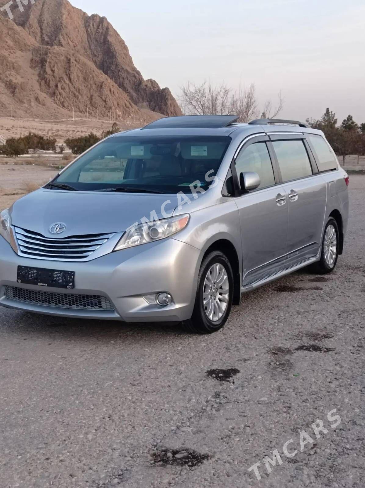 Toyota Sienna 2015 - 332 000 TMT - Balkanabat - img 4