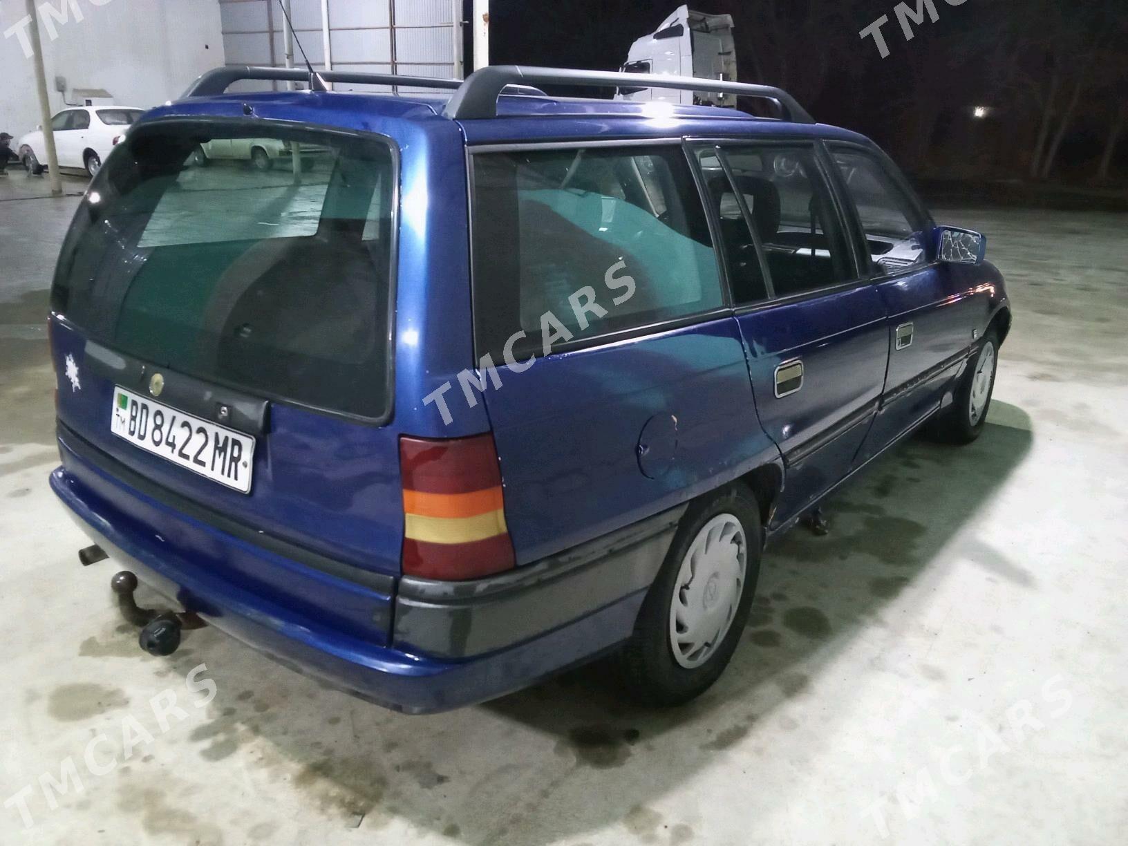 Opel Astra 1993 - 33 000 TMT - Мары - img 4