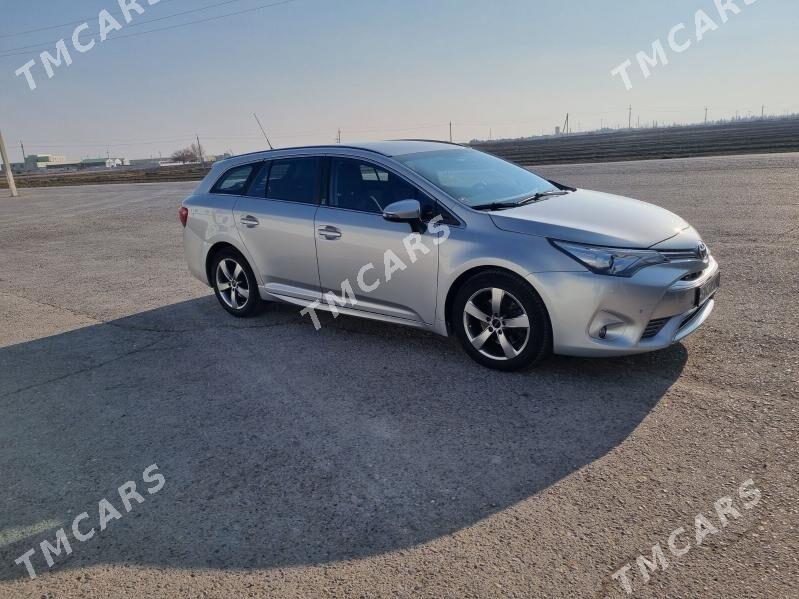 Toyota Avensis 2018 - 330 000 TMT - Мары - img 3