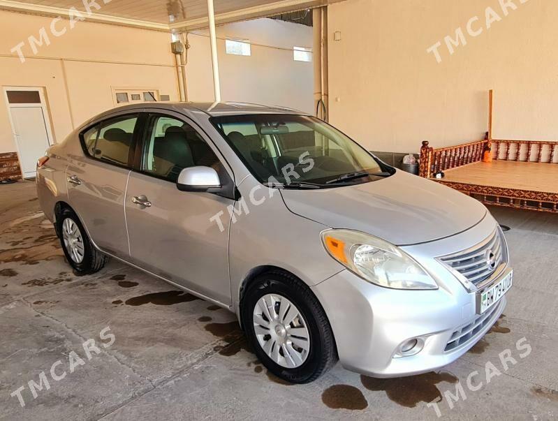 Nissan Versa 2012 - 100 000 TMT - Türkmenabat - img 2