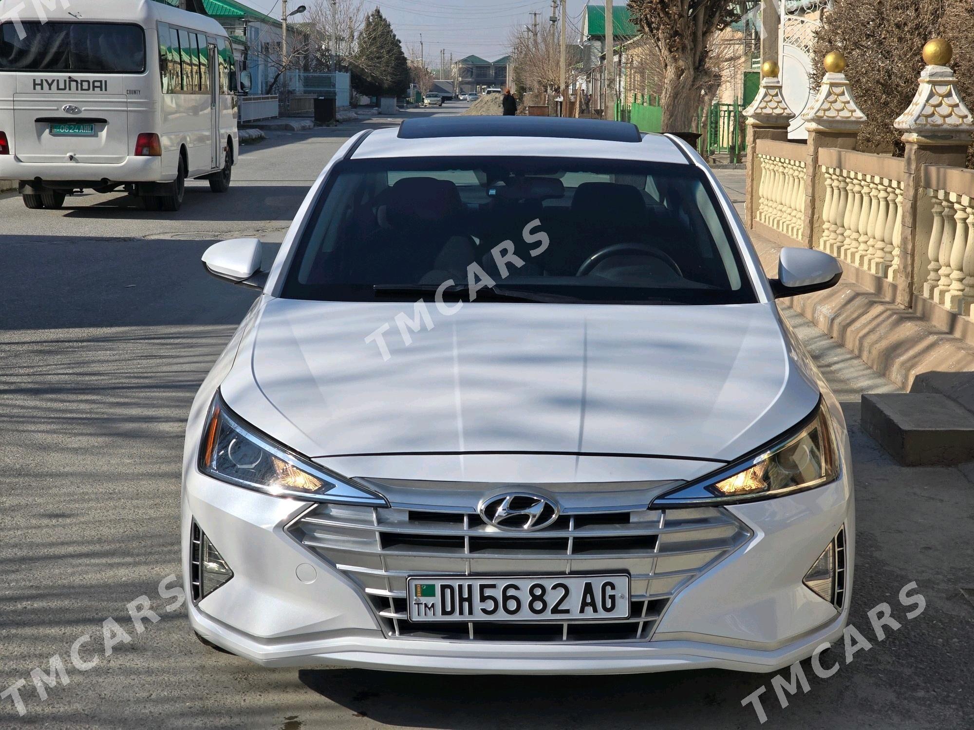 Hyundai Elantra 2020 - 245 000 TMT - Чоганлы - img 8